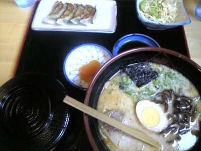 ラーメン蔵　ラーメン餃子セット